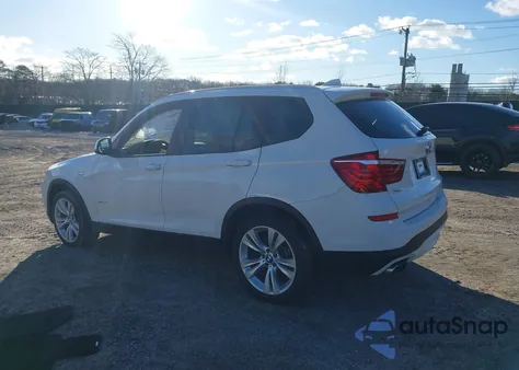 2016 BMW X3 xDrive28I z USA, uszkodzony, nr VIN 5UXWX9C50G0D64416